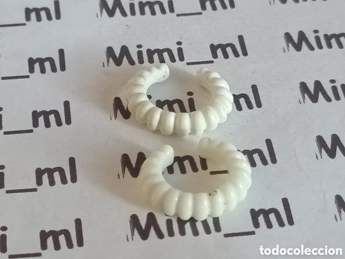 Playmobil: Playmobil 2 collares blancos cuellos