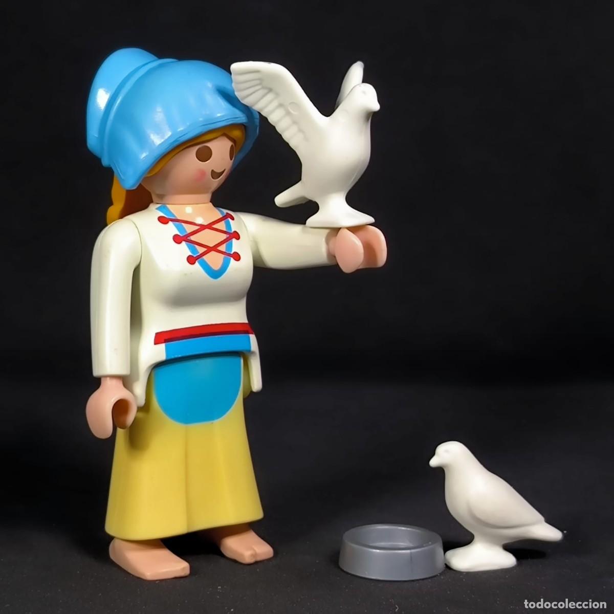 Playmobil: Playmobil mujer con palomas ☼