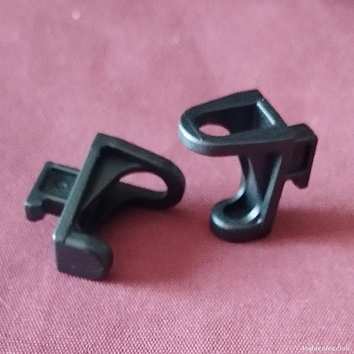 Playmobil: 2 SOPORTES ANTIGUOS DE ANTORCHA - CASTILLO MEDIEVAL -PLAYMOBIL