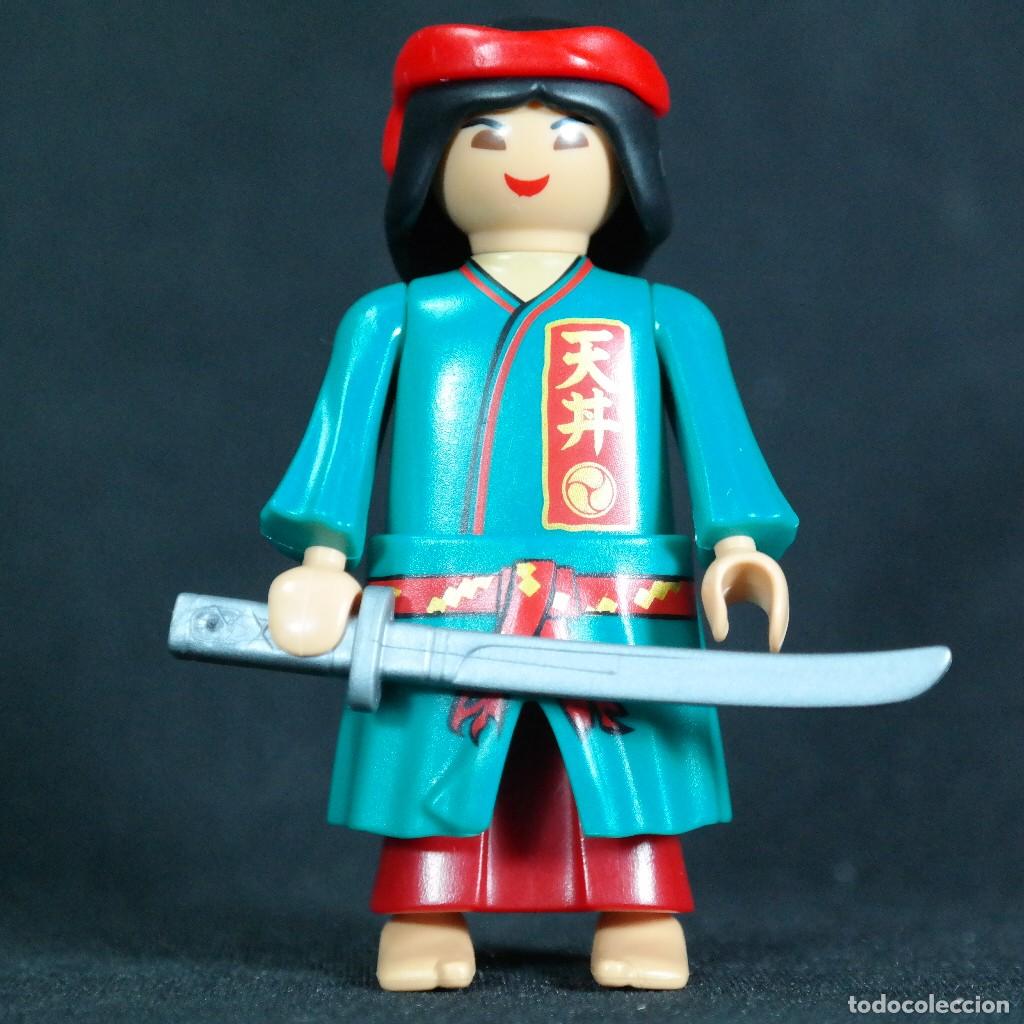 Playmobil: Playmobil mujer japonesa ☼