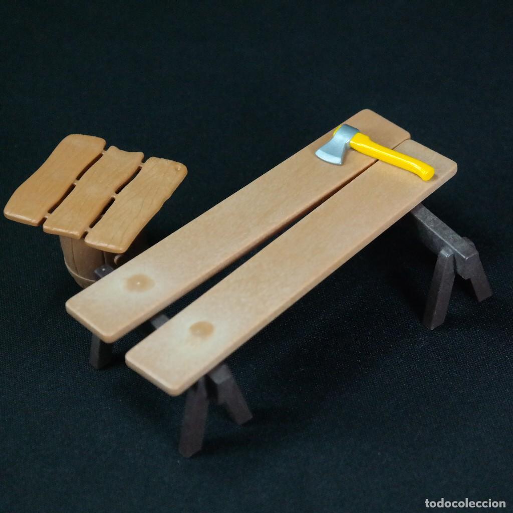 Playmobil: Playmobil caballete con mesa y hacha ☼