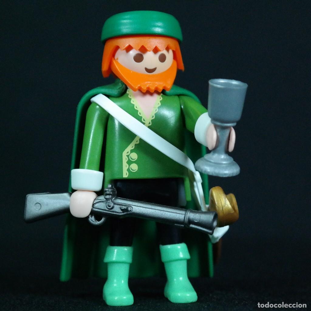 Playmobil: Playmobil pirata con capa verde ☼