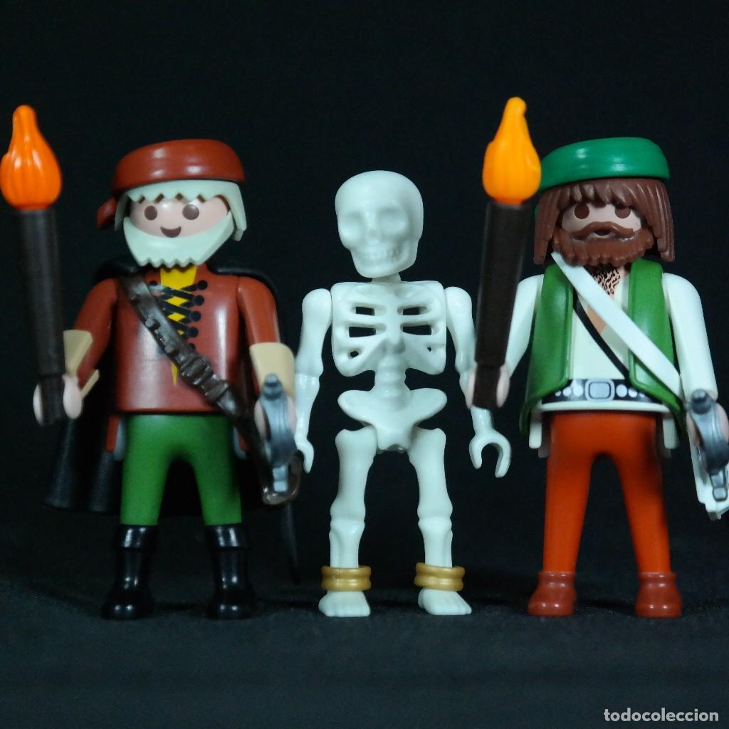 Playmobil: Playmobil dos pirata con esqueleto ☼