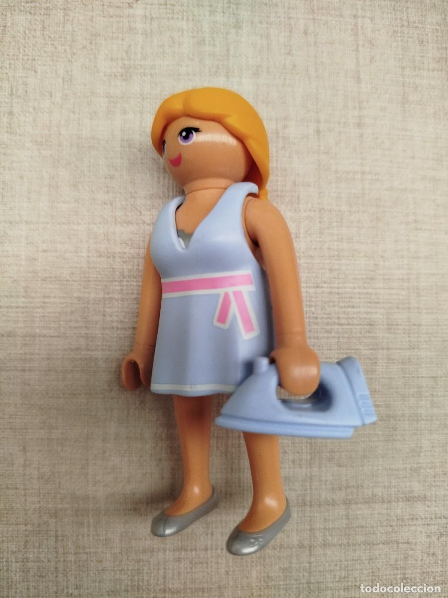 Playmobil: Playmobil chica limpieza
