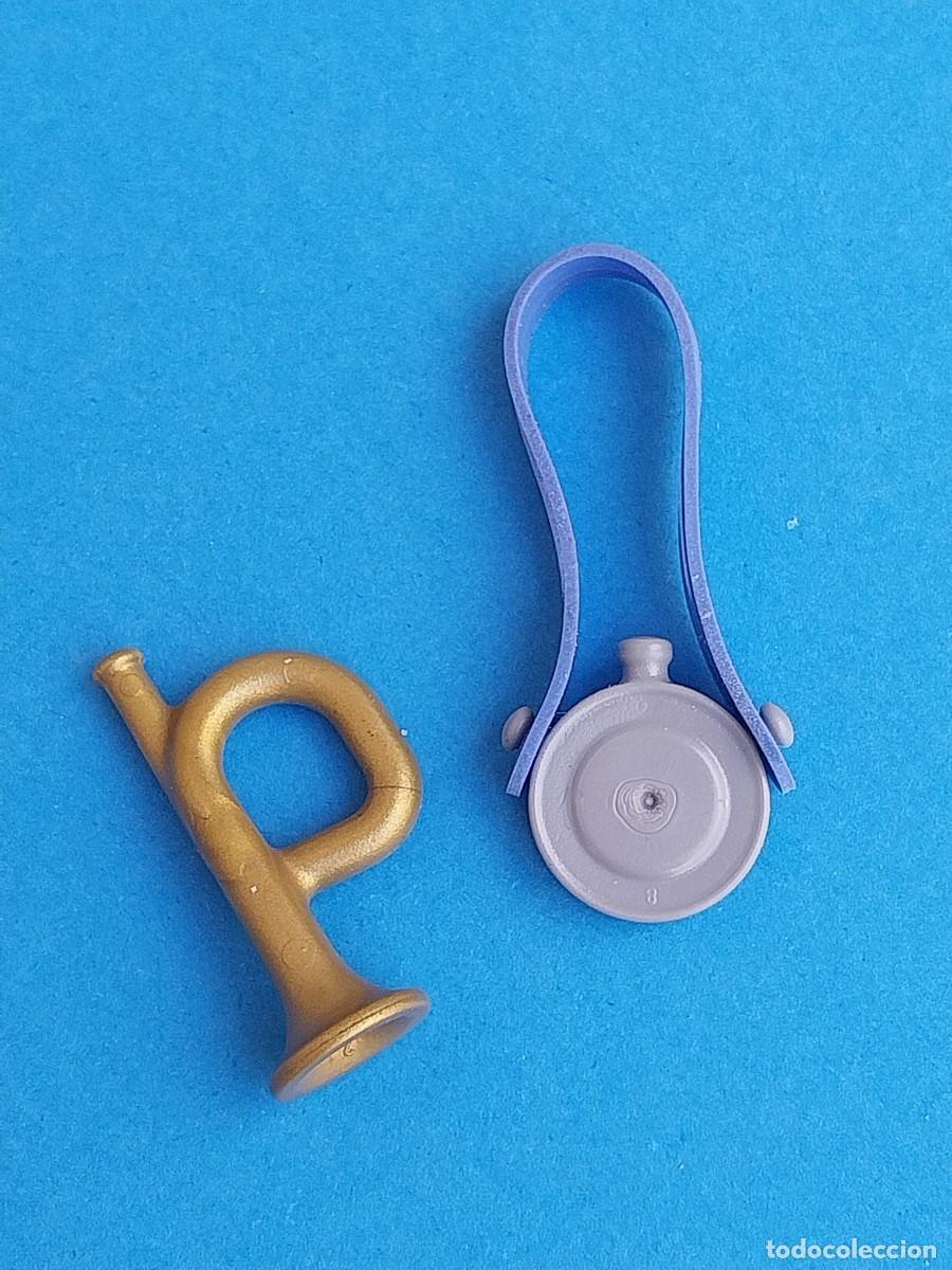 Playmobil: Playmobil cantimplora y corneta