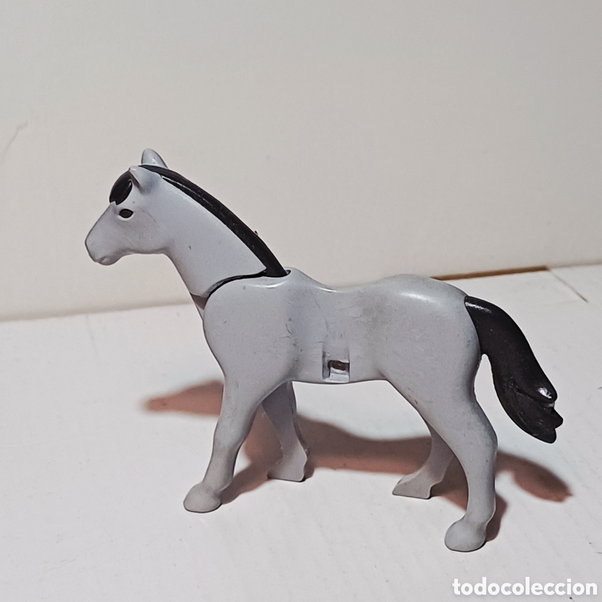 Playmobil: Pieza playmobil caballo gris claro crines negras