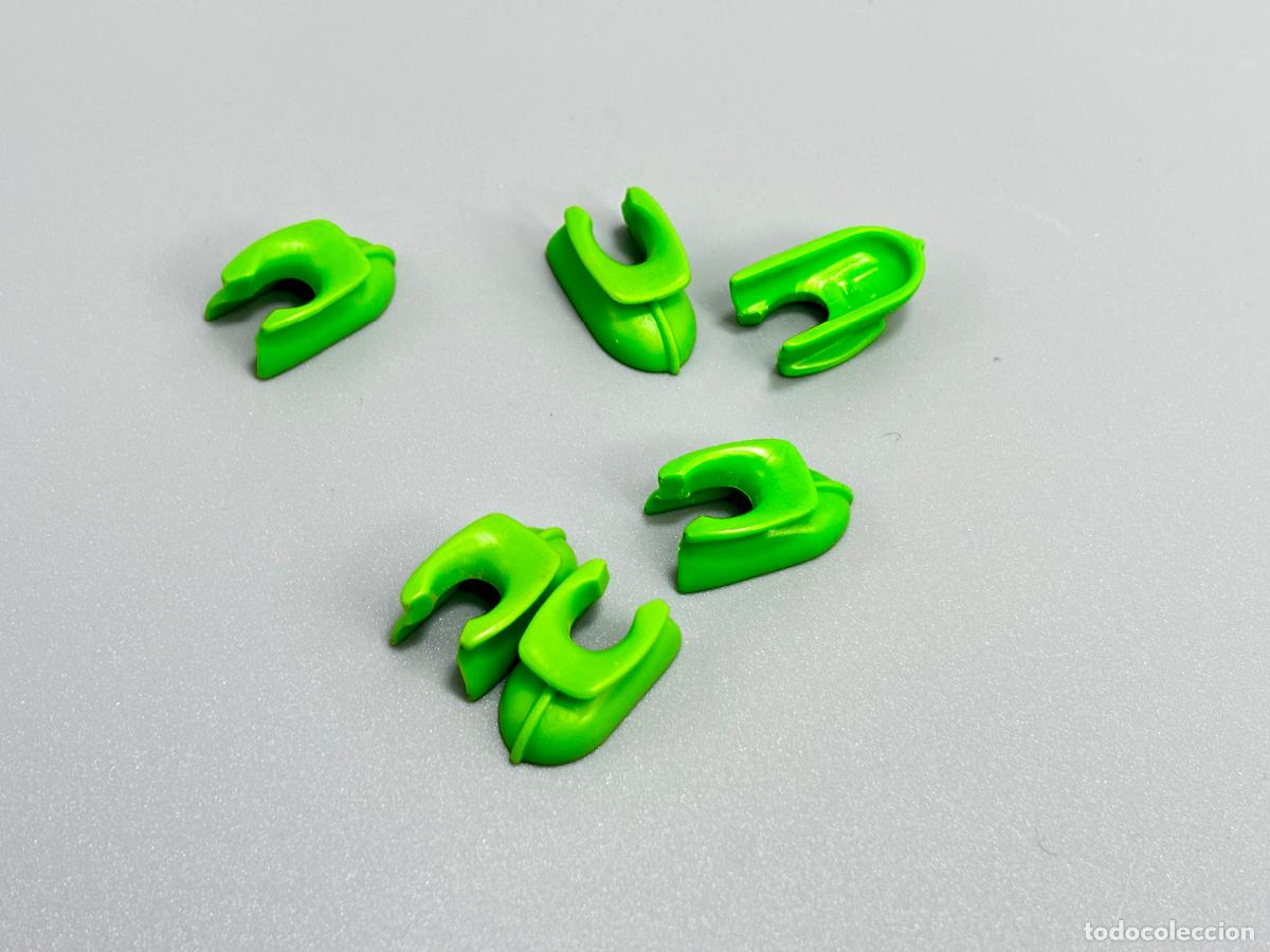 Playmobil: Playmobil lote zapato verde pares izquierdo y derecho indio