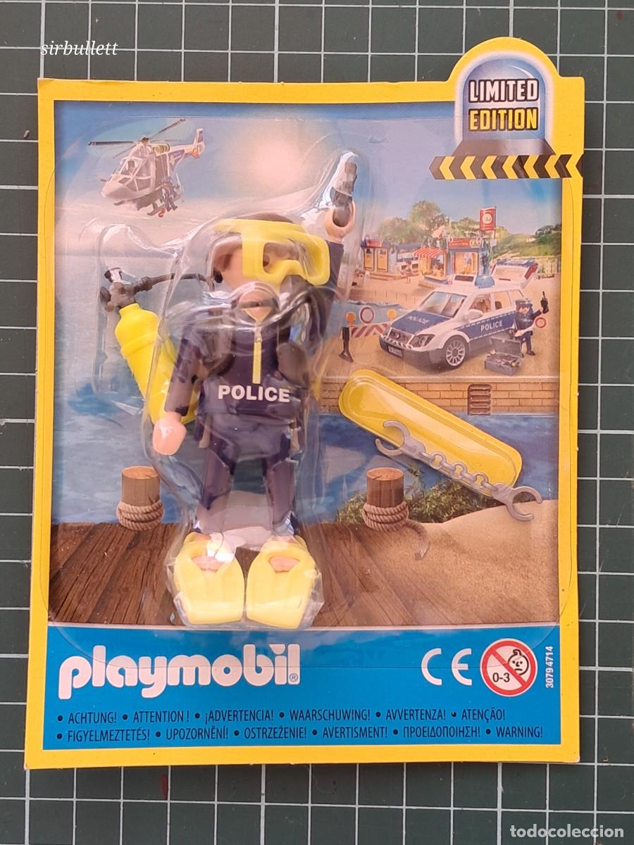 Playmobil: Figura submarinista polic&iacute;a. Revista n&uacute;mero 51. Playmobil. Blister