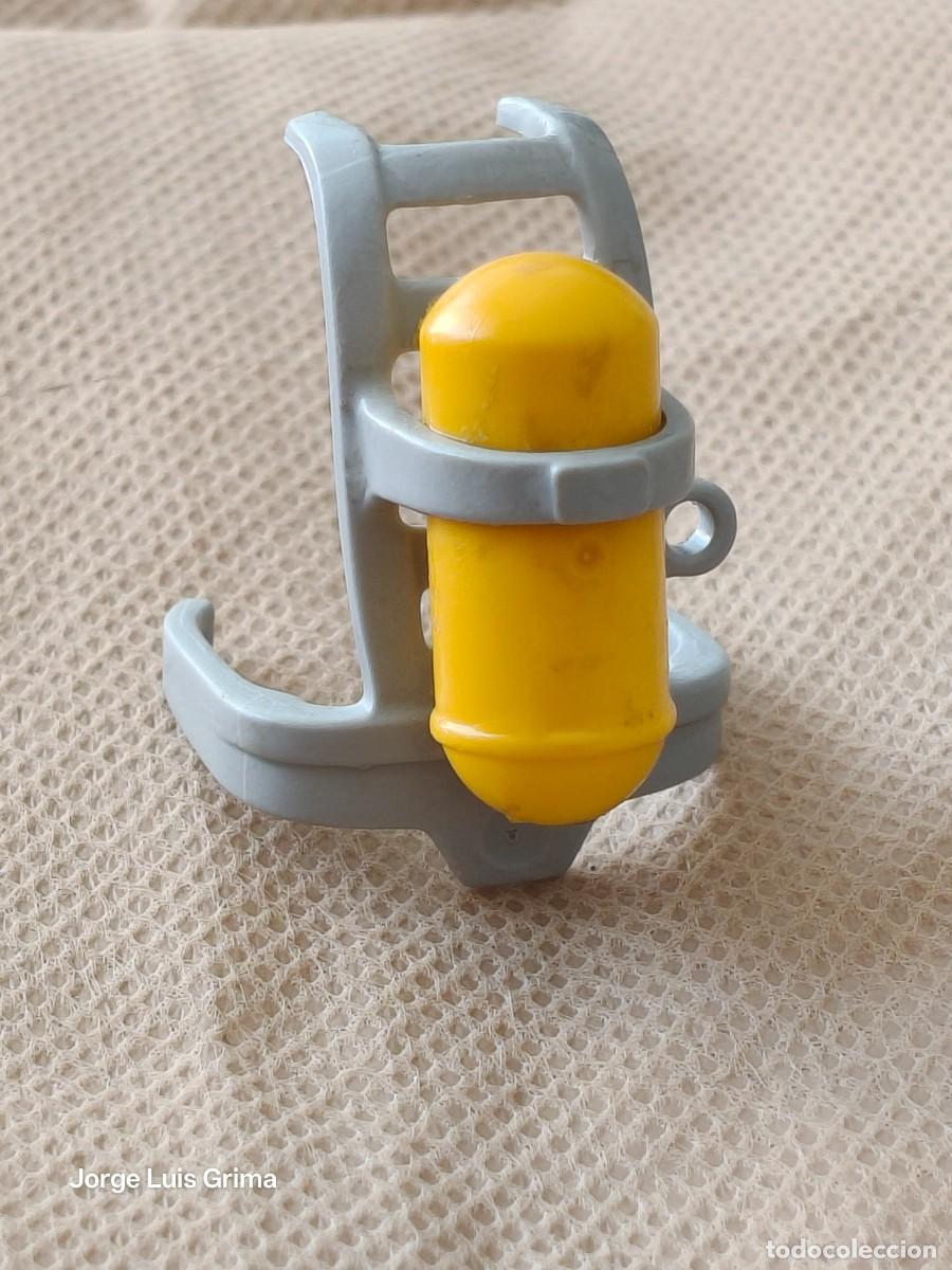 Playmobil: PLAYMOBIL ARNES BOTELLA OXIGENO BOMBEROS REF. 30098950 SETS 3882 3883 3176 4608 5705 3885 3386 4180
