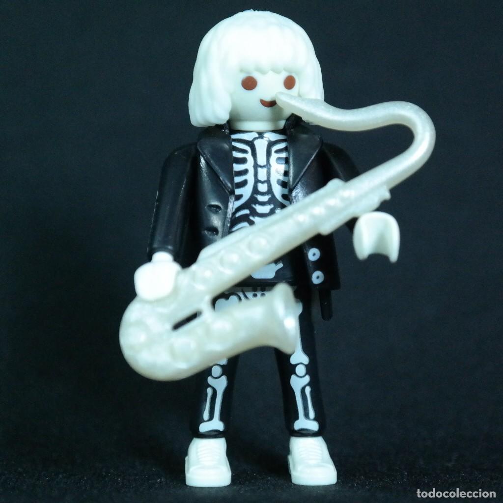 Playmobil: Playmobil fantasma con saxo blanco ☼
