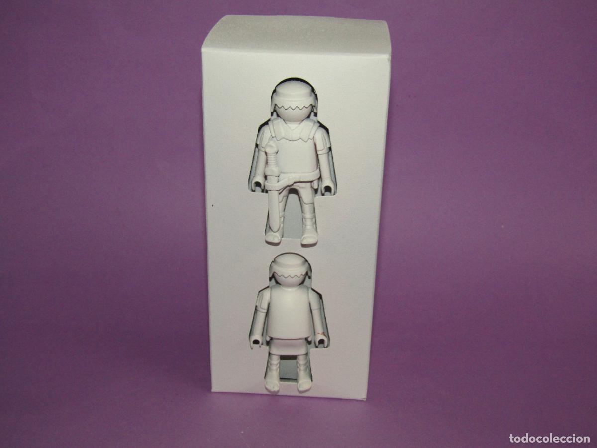 Playmobil: Pareja de Figuras Pintadas en Blanco de PLAYMOBIL
