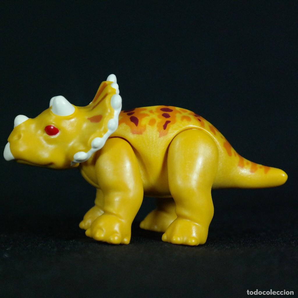 Playmobil: Playmobil dinosaurio triceratops bebe ☼