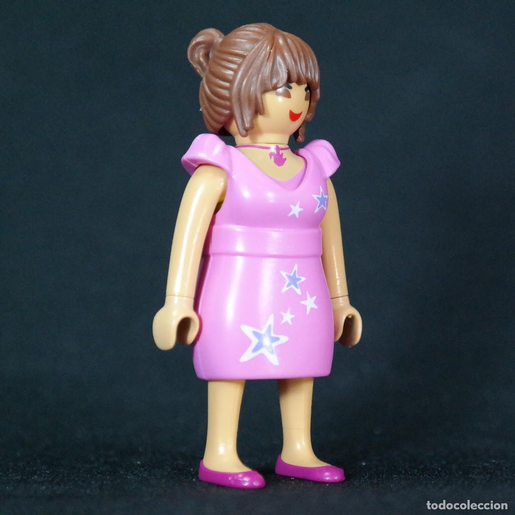 Playmobil: Playmobil mujer con vestido rosa ☼