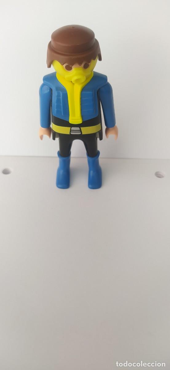 Playmobil: PLAYMOBIL M&Aacute;SCARA HOMBRE