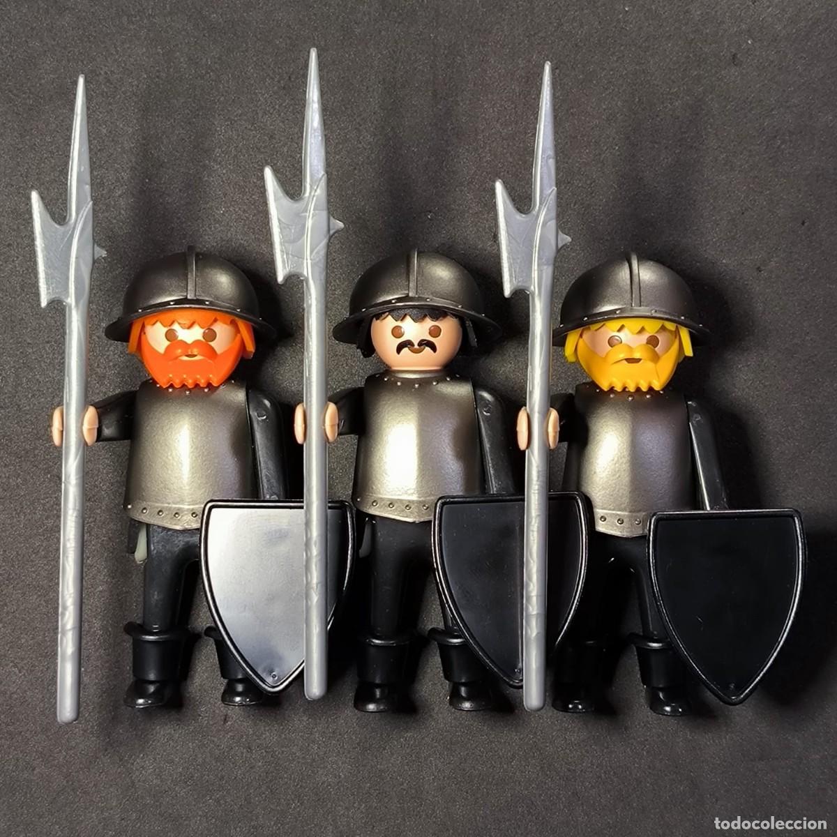 Playmobil: Playmobil tres soldados medievales☼