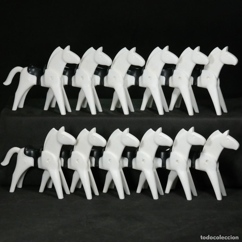 Playmobil: Playmobil 12 caballos blancos ☼