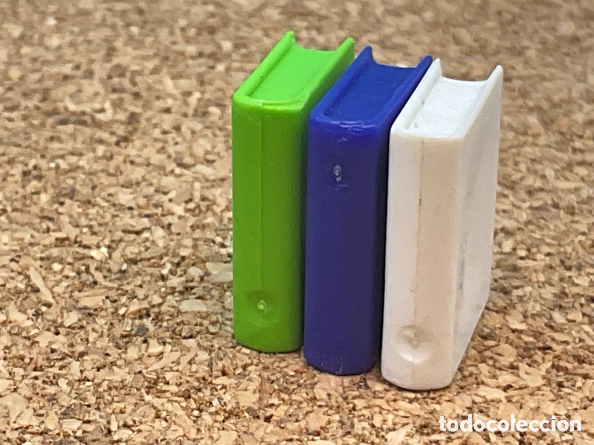 Playmobil: ACCESORIO PLAYMOBIL. TRES LIBROS.