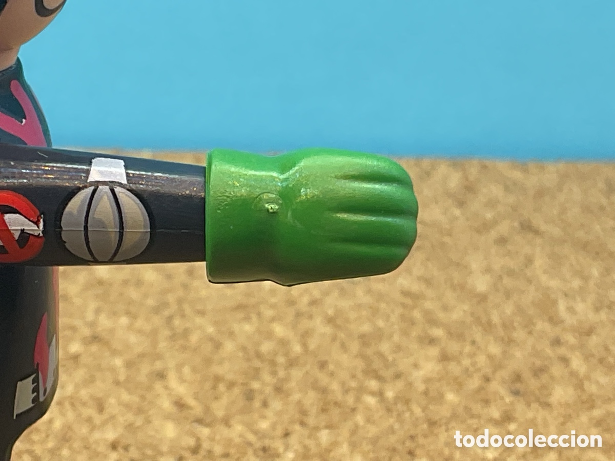 Playmobil: ACCESORIO PLAYMOBIL. GUANTE, MANOPLA ADULTO COLOR VERDE.