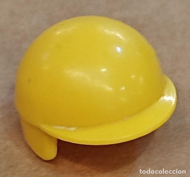 Playmobil: casco amarillo playmobil