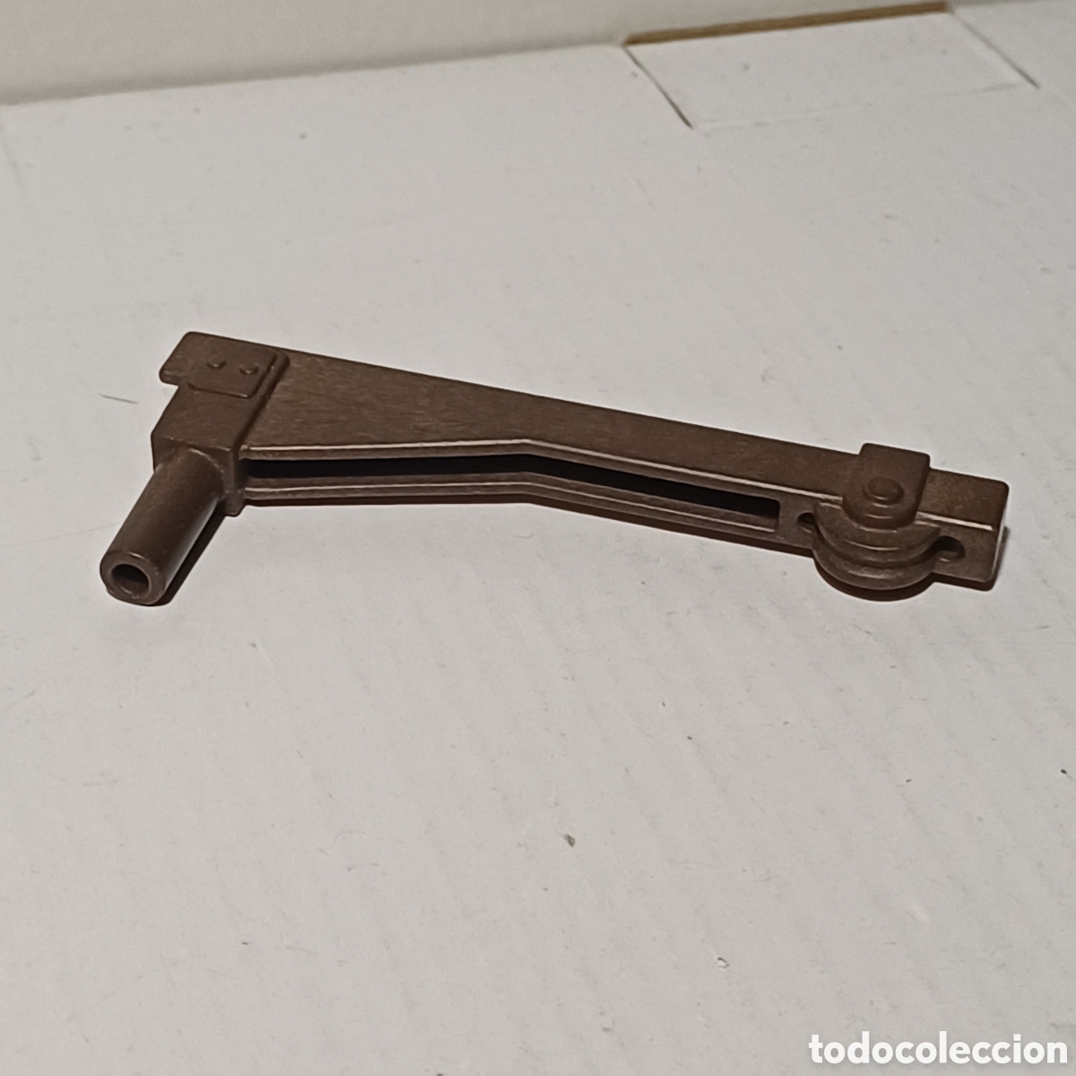 Playmobil: Pieza playmobil N&deg; 30236020 cabrestante grua polipasto medieval marron oscuro ref. 3255 5276 9373