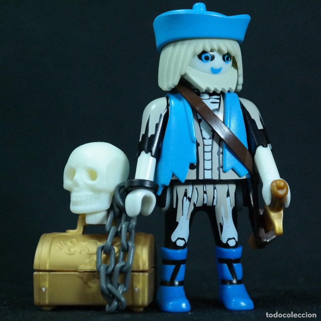 Playmobil: Playmobil pirata fantasma con calavera ☼
