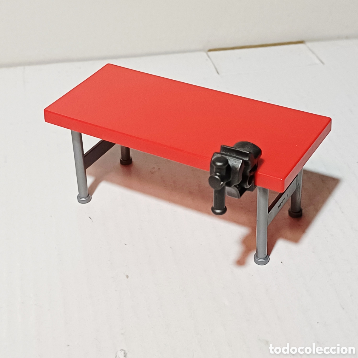 Playmobil: Pieza playmobil banco de trabajo rojo mesa tornillo herramientas taller mecanico