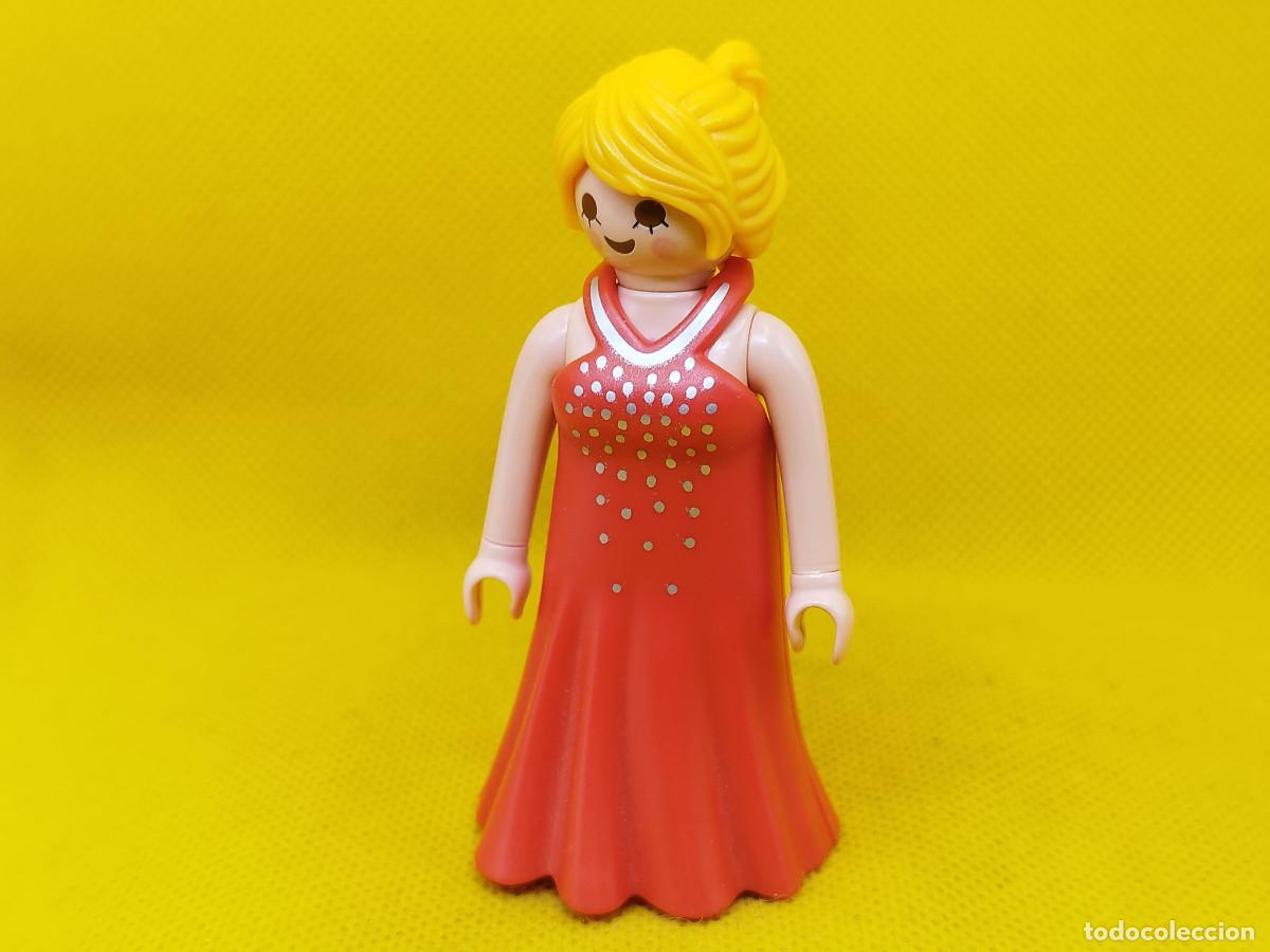 Playmobil: Playmobil Invitada de boda, cantante, mujer con vestido rojo