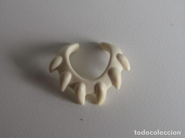 Playmobil: DIFICIL CUELLO DIENTES BLANCO ESPECIAL INDIGENAS AFRICANOS SELVA ANTIGUOS PLAYMOBIL