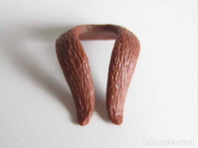 Playmobil: DIFICIL CUELLO DE PIEL MARRON ESCRIBANO MEDIEVAL O ARISTOCRATA 1&ordf; &Eacute;POCA PLAYMOBIL