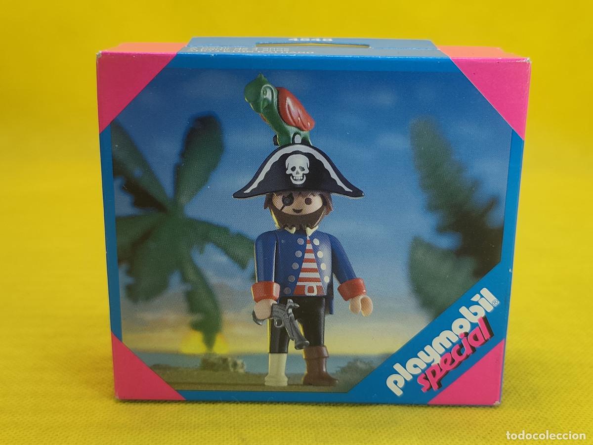 Playmobil: Playmobil Capit&aacute;n pirata con pata de palo y loro Special 4548