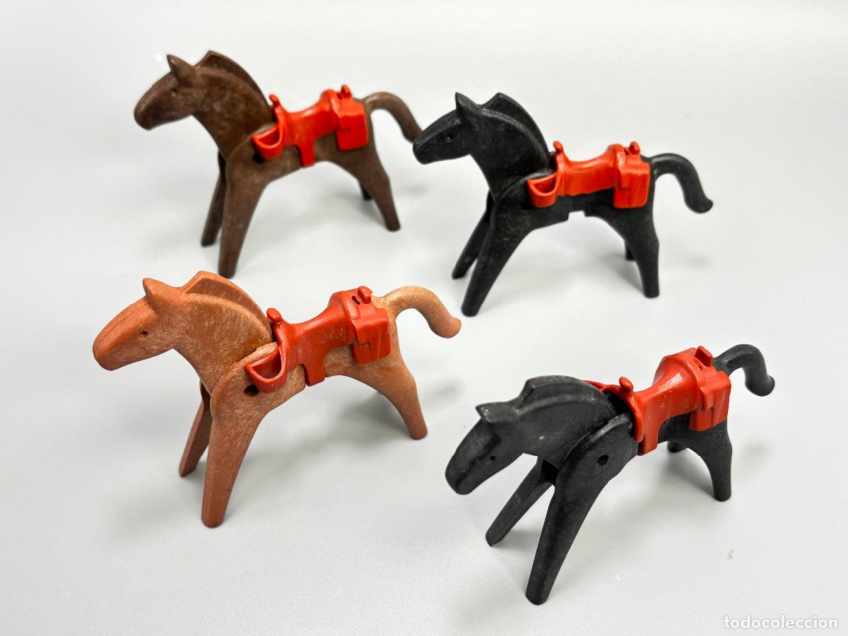 Playmobil: Playmobil lote caballo marr&oacute;n negro con silla de caballer&iacute;a