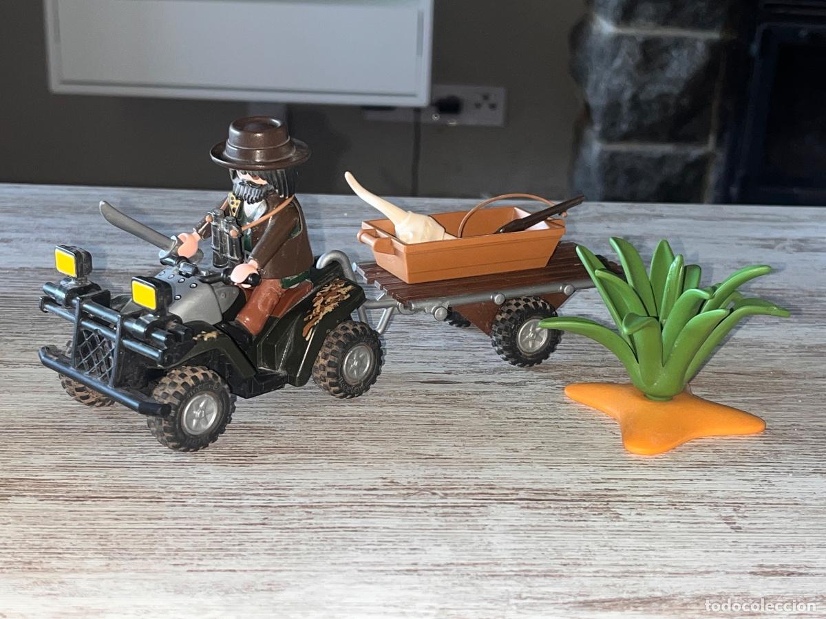Playmobil: 4834 Cazador Furtivo con Quad Remolque y Accesorios Playmobil