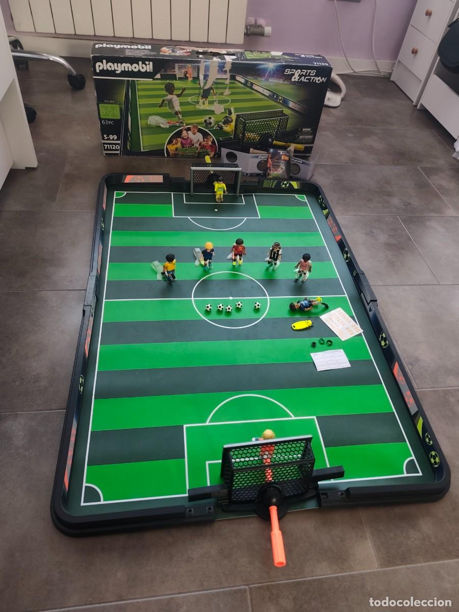 Playmobil: caja campo de futbol playmobil sports & action m&aacute;s 4 futbolistas