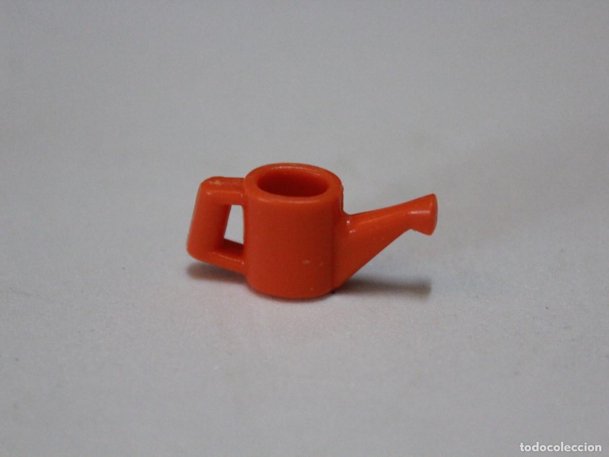 Playmobil: Playmobil regadera naranja accesorio jard&iacute;n flores huerto granja