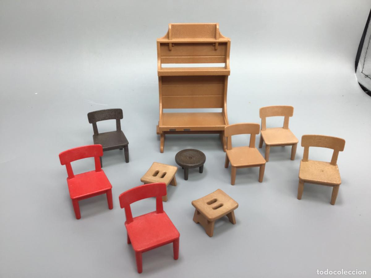 Playmobil: Playmobil lote estanter&iacute;a con silla y taburete