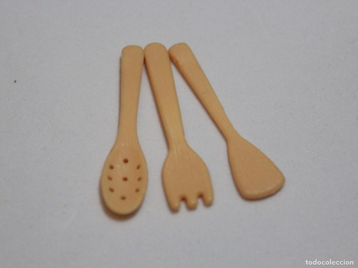 Playmobil: Playmobil accesorio utensilios cocina beige esp&aacute;tula tenedor cuchara perforada lote 3 piezas