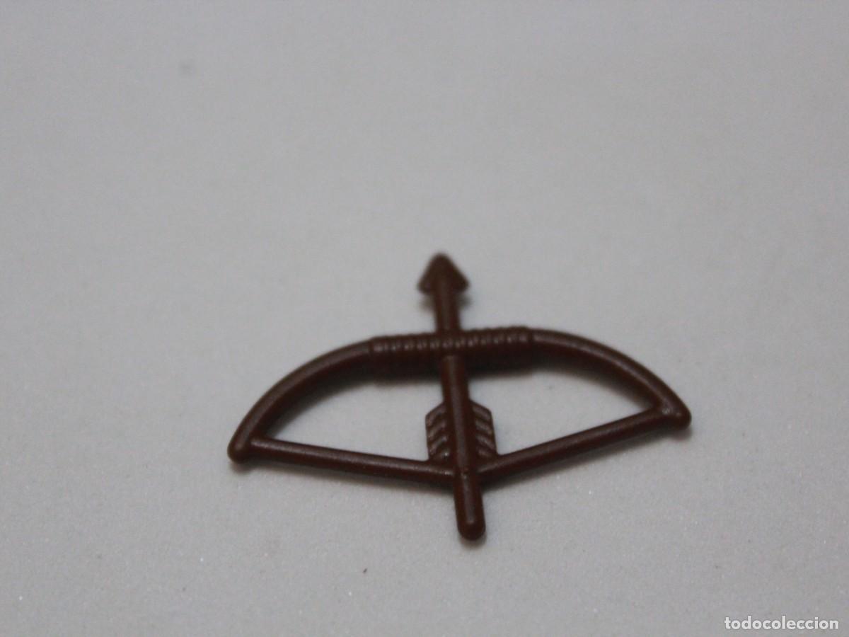 Playmobil: Playmobil accesorio ballesta marr&oacute;n medieval cazador arquero