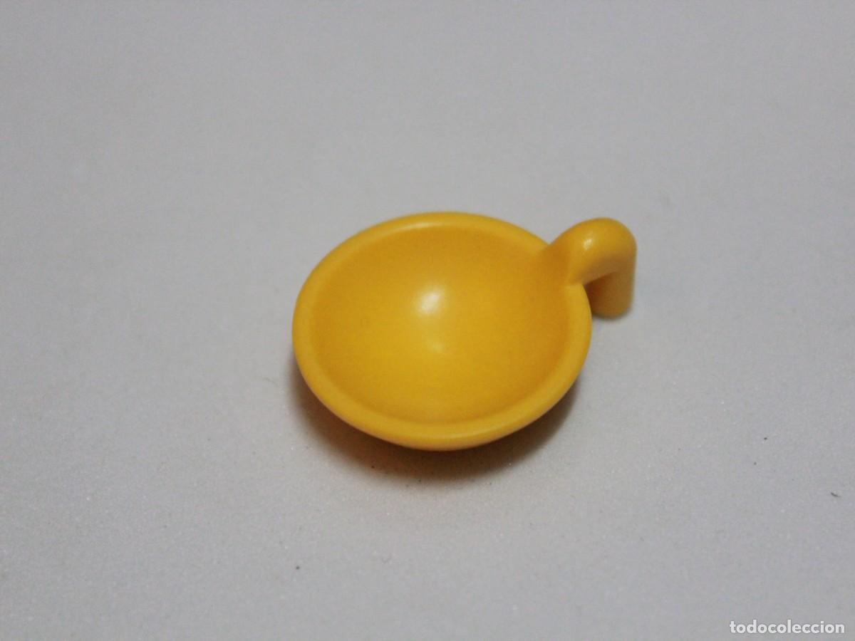 Playmobil: Playmobil accesorio sart&eacute;n amarilla cocina campamento medieval
