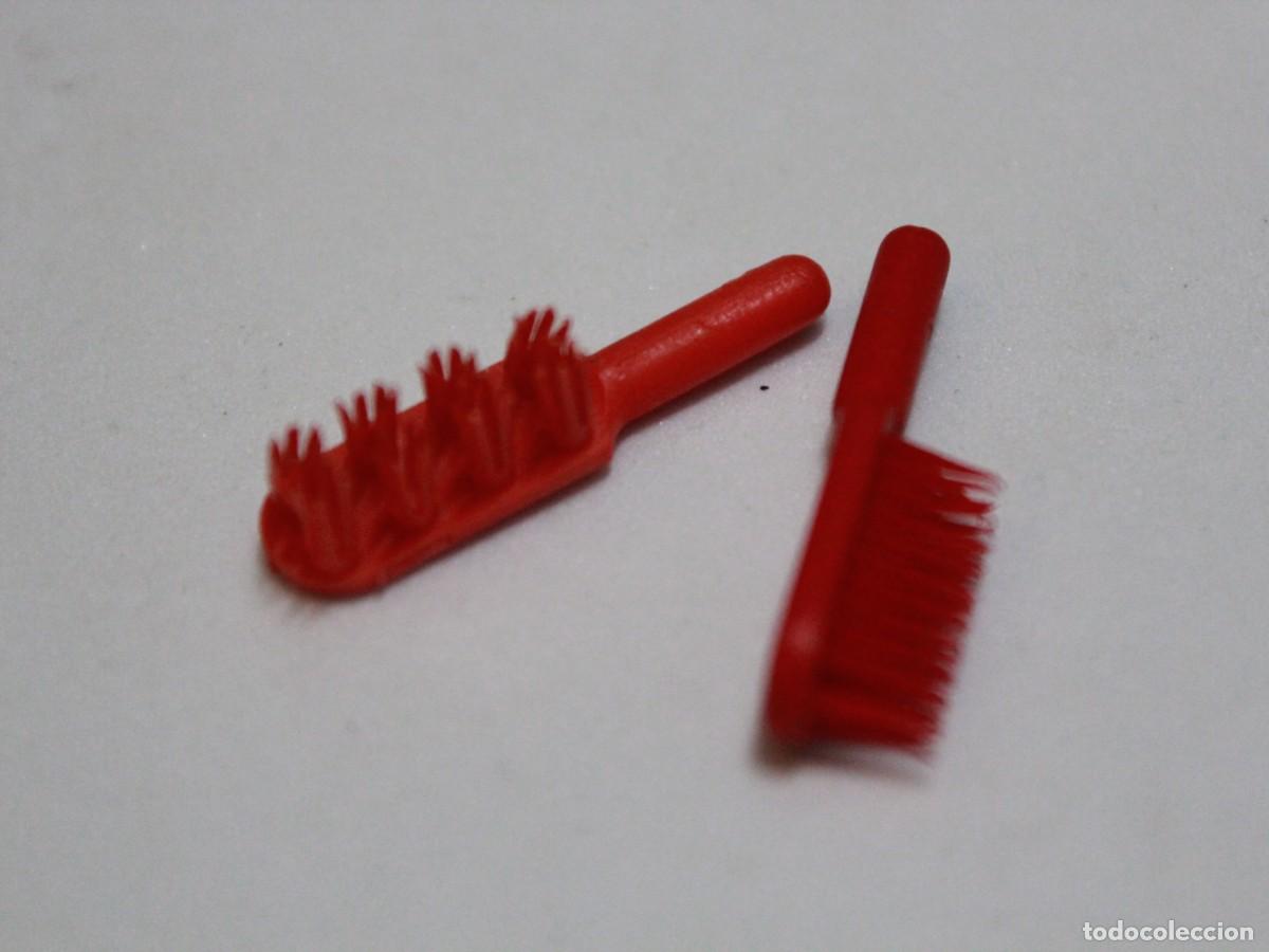 Playmobil: Playmobil accesorios cepillo y escoba rojos limpieza hogar granja