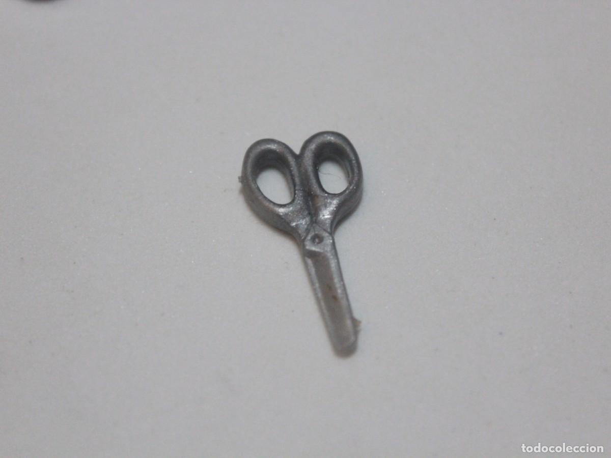Playmobil: Playmobil accesorio tijeras plateadas peluquer&iacute;a costura m&eacute;dico herramienta