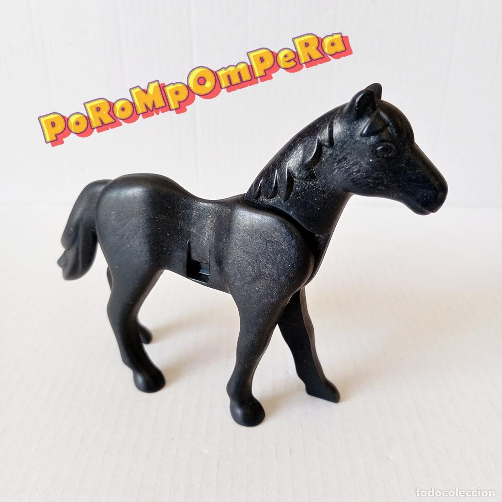 Playmobil: PLAYMOBIL CABALLO NEGRO CRIN NEGRA 2&ordf; GENERACI&Oacute;N OESTE GRANJA MEDIEVAL ROMANO H&Iacute;PICA CBL