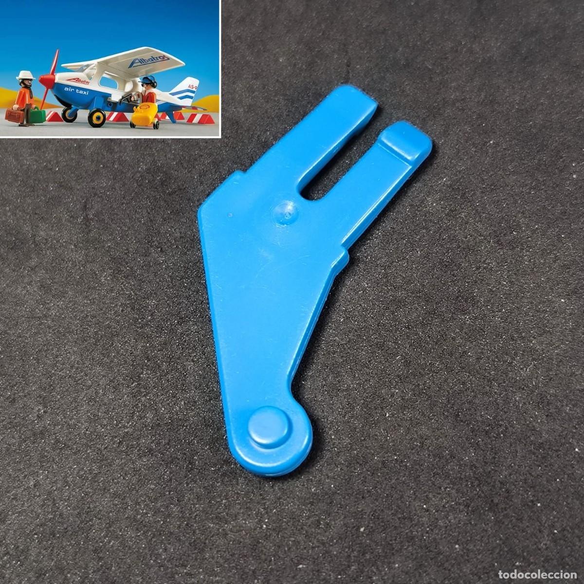 Playmobil: Playmobil soporte azul rueda trasera de avioneta ☼