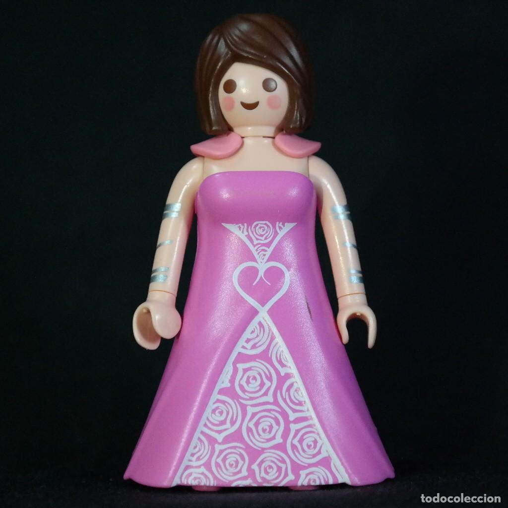 Playmobil: Playmobil dama con vestido rosa☼