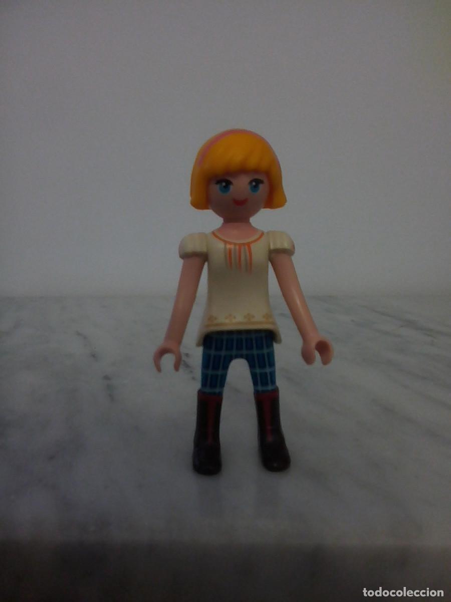 Playmobil: PLAYMOBIL FIGURA CHICA