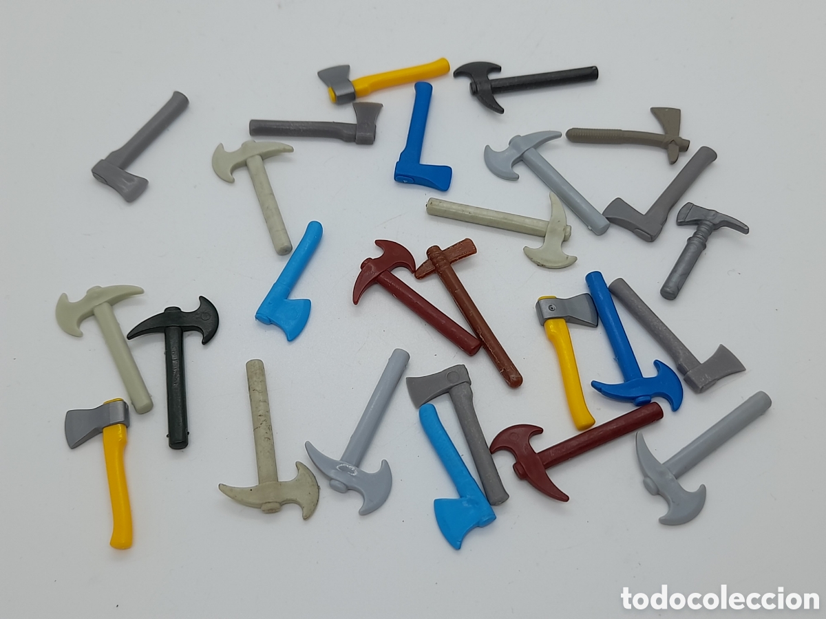Playmobil: PLAYMOBIL. LOTE DE HACHAS