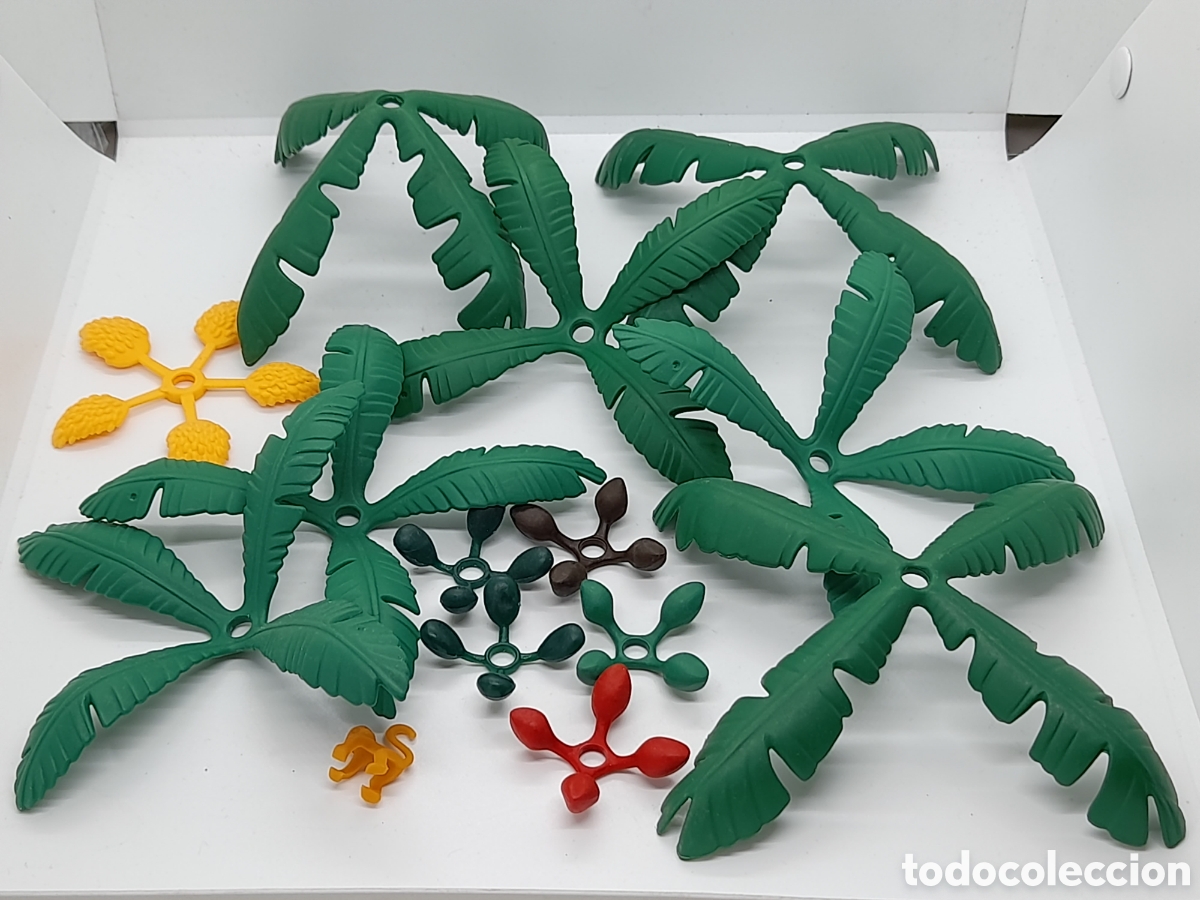 Playmobil: PLAYMOBIL. LOTE DE HOJAS DE PALMERAS Y COCOS
