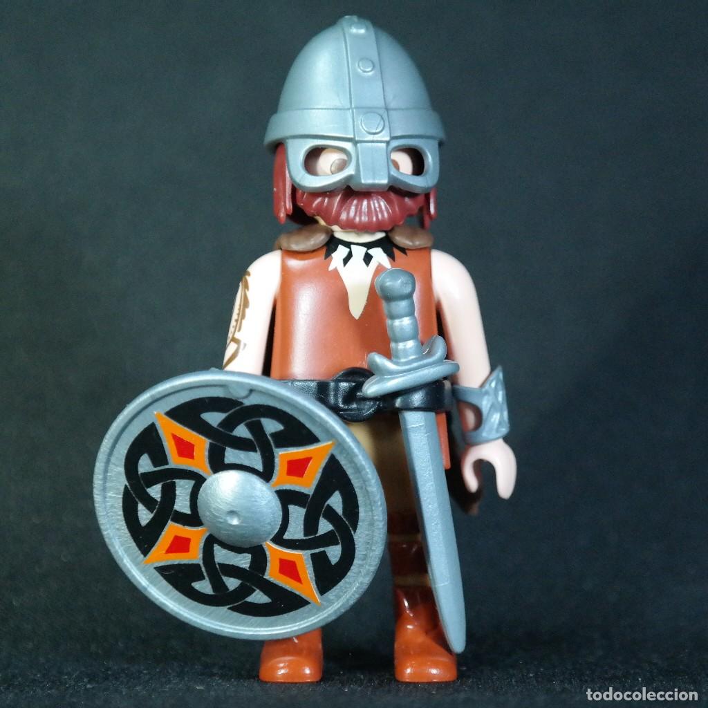 Playmobil: Playmobil vikingo con capa de lobo ☼