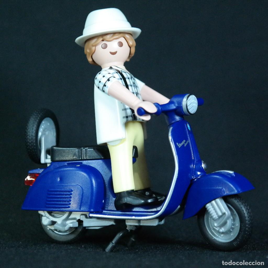 Playmobil: Playmobil Vespa 150 Sprint Veloce azul con figura ☼