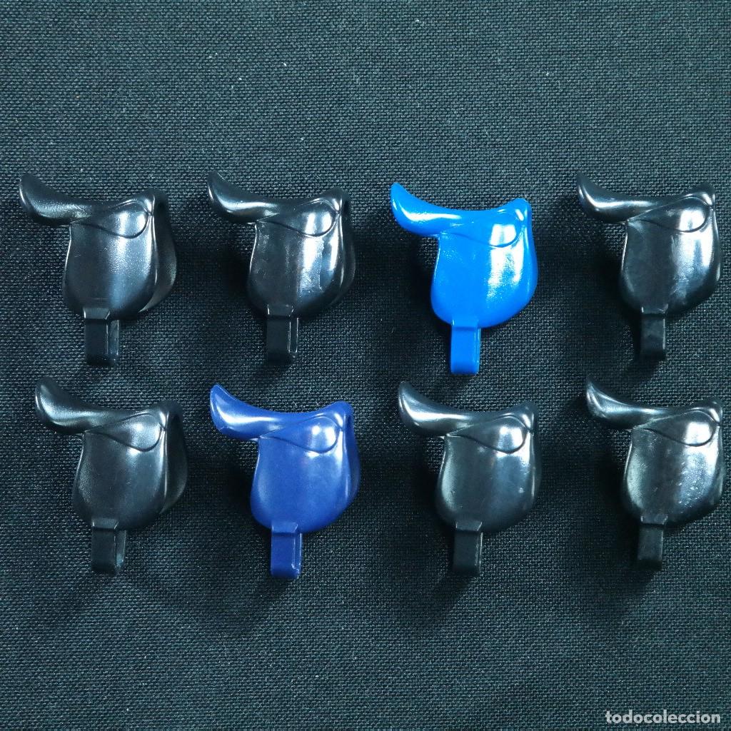 Playmobil: Playmobil 8 monturas para caballos de tercera generacion ☼