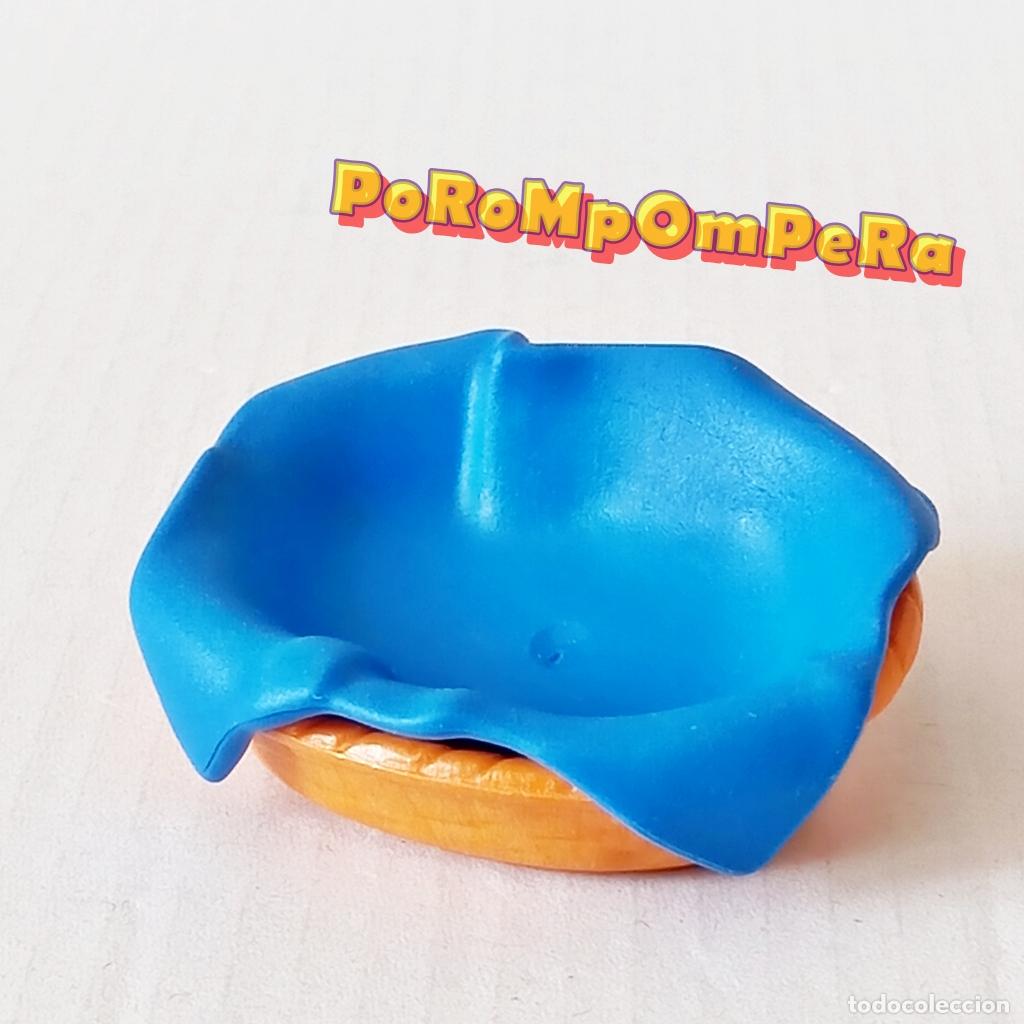 Playmobil: PLAYMOBIL CESTO DE MIMBRE ANARANJADO CON MANTA AZUL PARA MASCOTAS PERRO GATO J2